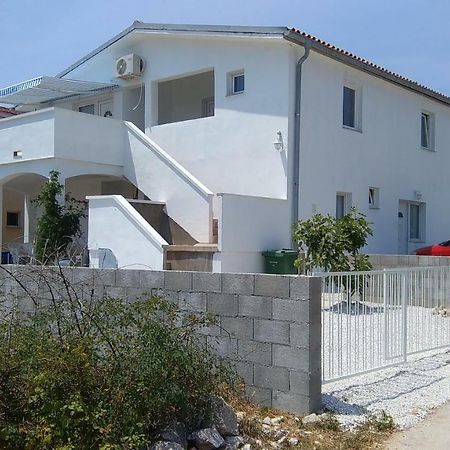 Apartment Nena فير المظهر الخارجي الصورة
